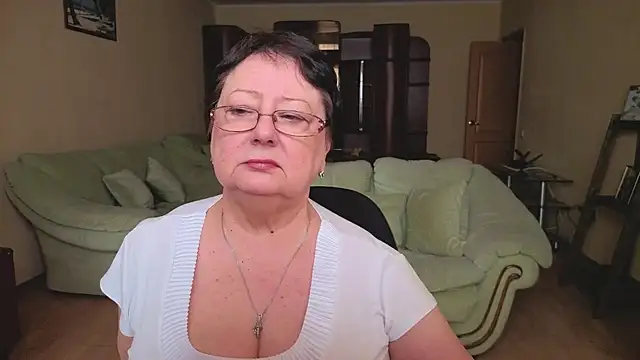 Snapshot of Margo_Moll chatting on March 4, 2026, 9:28 am Margo Moll online show from March 4, 2026, 9:28 am