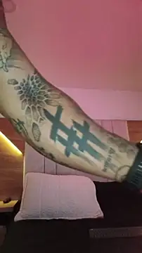 David tatto1 online show from November 30, 2025, 2:34 am