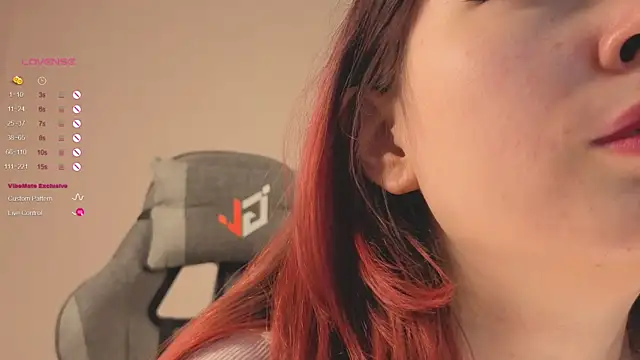 Pussy Dream online show from October 26, 2025, 7:47 pm