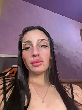 Soft Pleasure online show from November 17, 2025, 12:20 pm