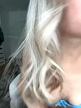 celis secret online show from November 14, 2025, 7:12 am