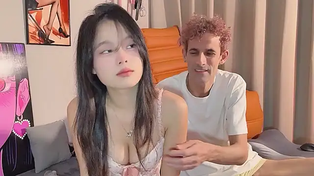 19cmfuck18girl online show from December 21, 2025, 2:30 pm