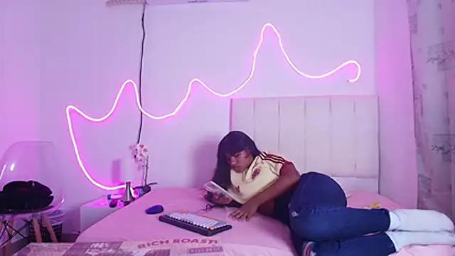 Andre lezcano online show from March 29, 2026, 10:33 pm