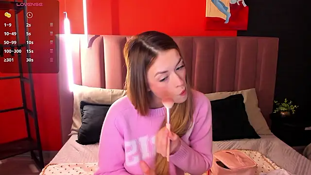 StacyWells online show from March 21, 2026, 1:29 am