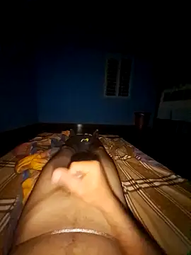 Tamilpayan00 online show from October 18, 2025, 10:34 pm