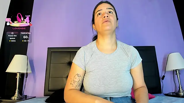 Snapshot of GreciaFox1 chatting on May 8, 2026, 12:42 pm GreciaFox1 online show from May 8, 2026, 12:42 pm