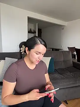 Nova Gabriela online show from October 20, 2025, 3:01 pm