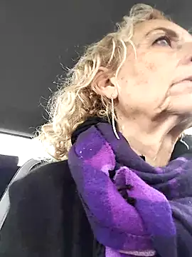 clarabell4 online show from March 12, 2026, 7:45 am