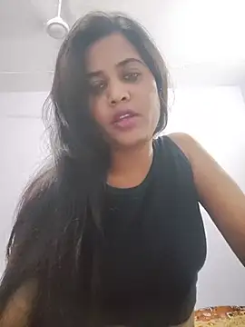 Snapshot of cute_radhikaa chatting on May 24, 2026, 7:08 am cute radhikaa online show from May 24, 2026, 7:08 am