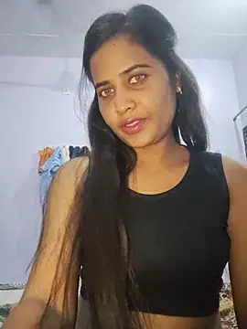Snapshot of cute_radhikaa chatting on May 23, 2026, 10:47 am cute radhikaa online show from May 23, 2026, 10:47 am