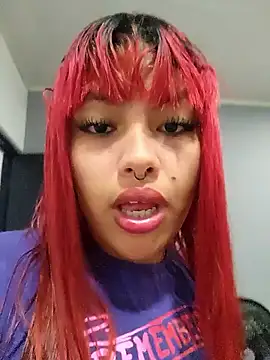 Snapshot of Yessica_Lopezz chatting on September 28, 2025, 1:18 pm Yessica Lopezz online show from September 28, 2025, 1:18 pm