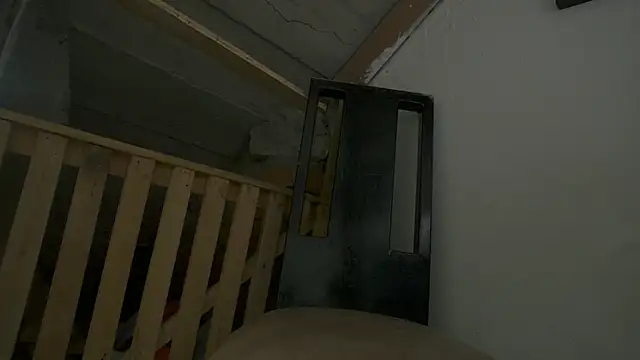 lolateton online show from April 7, 2026, 5:42 am