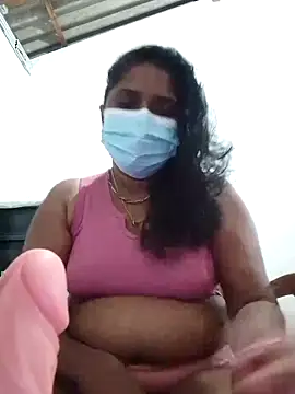 boosypussy online show from March 28, 2026, 1:23 pm