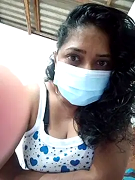 boosypussy online show from November 18, 2025, 9:18 pm