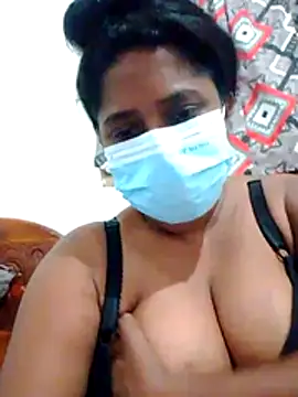 Snapshot of boosypussy chatting on July 1, 2026, 1:33 pm boosypussy online show from July 1, 2026, 1:33 pm