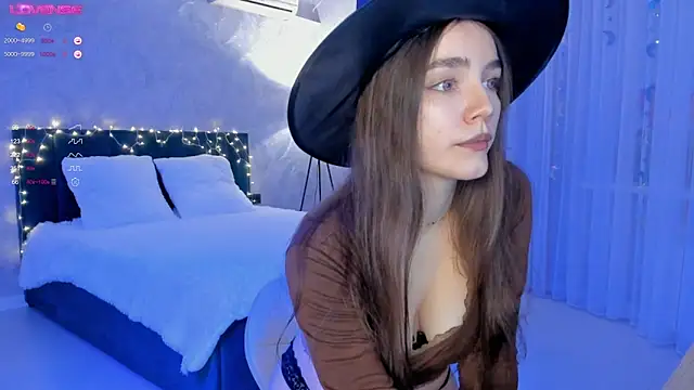 sweete chantal online show from October 31, 2025, 5:20 pm