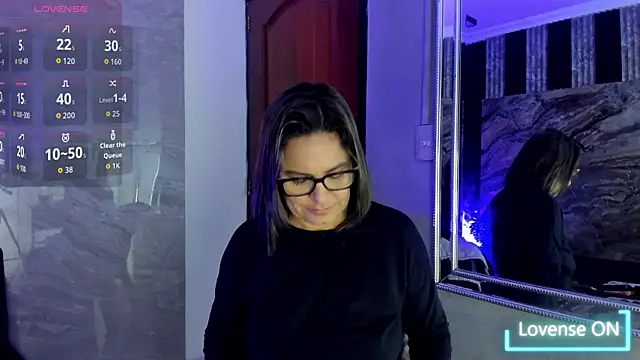 Agatha Pleasure online show from November 3, 2025, 11:58 am