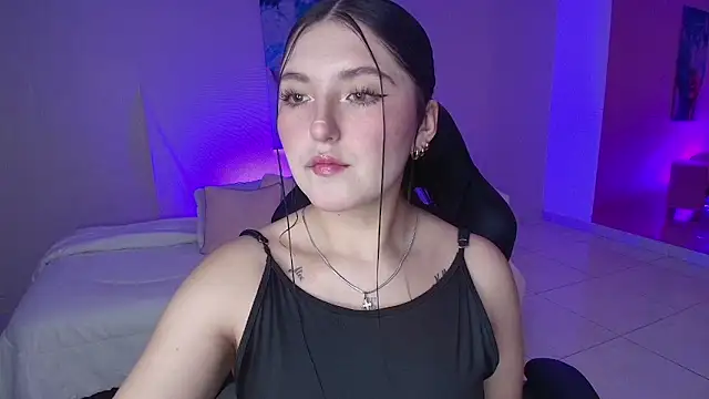Snapshot of Celestee69 chatting on October 16, 2025, 7:55 pm Celestee69 online show from October 16, 2025, 7:55 pm