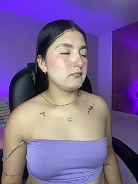 Snapshot of Celestee69 chatting on February 2, 2026, 8:19 pm Celestee69 online show from February 2, 2026, 8:19 pm