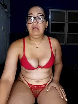 Snapshot of MilfTentasion chatting on September 25, 2025, 2:45 pm MilfTentasion online show from September 25, 2025, 2:45 pm