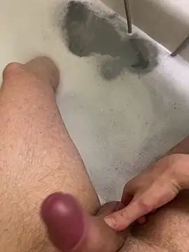 torrez69 online show from April 12, 2026, 9:07 pm