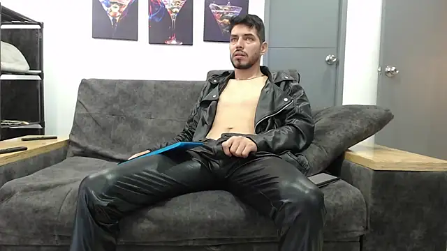 mackdaniels online show from September 19, 2025, 4:00 pm