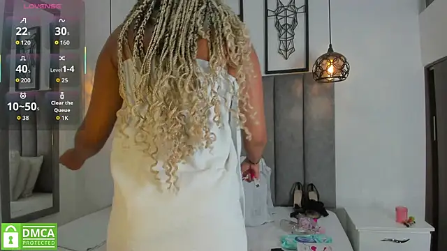 Gia Scott online show from November 20, 2025, 8:20 pm