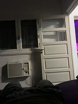 Snapshot of Purasangree97 chatting on March 3, 2026, 6:09 am Purasangree97 online show from March 3, 2026, 6:09 am