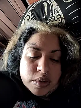 Lulagoticulona online show from March 25, 2026, 11:53 am