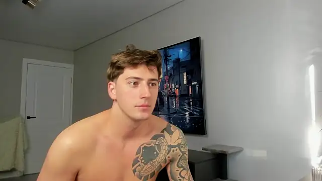 DaniHort online show from March 22, 2026, 8:05 am