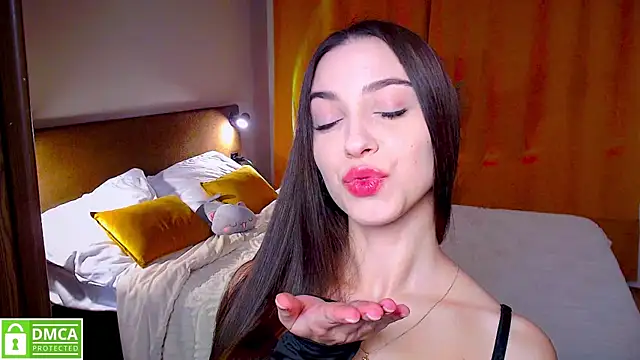 elza rose online show from October 23, 2025, 6:28 pm