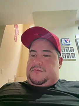 Snapshot of Ricomty chatting on April 15, 2026, 5:06 pm Ricomty online show from April 15, 2026, 5:06 pm