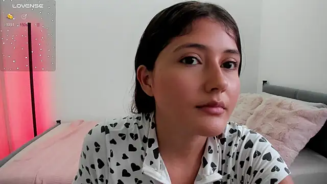 amy innocent 1 online show from May 29, 2026, 7:53 pm