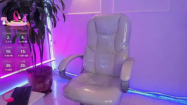 Jordan 24  online show from November 13, 2025, 9:02 am