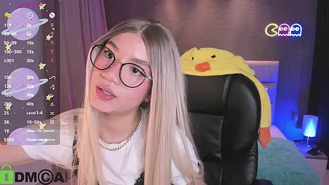 Arinextdoor online show from September 21, 2025, 11:10 pm