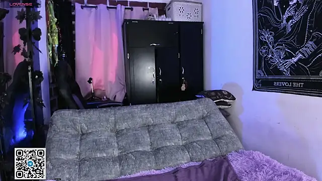 Snapshot of Katyuska_Sg1 chatting on May 6, 2026, 2:54 pm Katyuska Sg1 online show from May 6, 2026, 2:54 pm