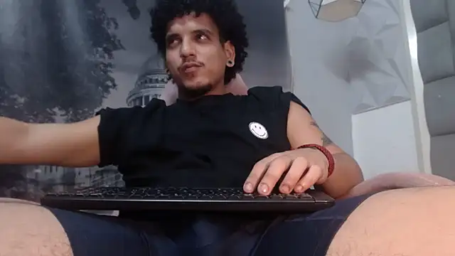 Xfire boy69 online show from February 26, 2026, 3:56 pm