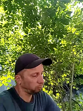 hornny boy35 online show from August 6, 2026, 10:21 am