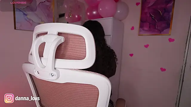 Snapshot of Dannaa_Lovs chatting on February 16, 2026, 2:05 pm Dannaa Lovs online show from February 16, 2026, 2:05 pm