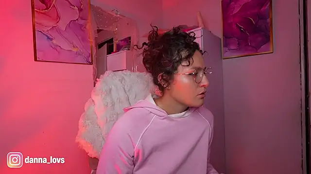 Snapshot of Dannaa_Lovs chatting on May 15, 2026, 10:35 am Dannaa Lovs online show from May 15, 2026, 10:35 am