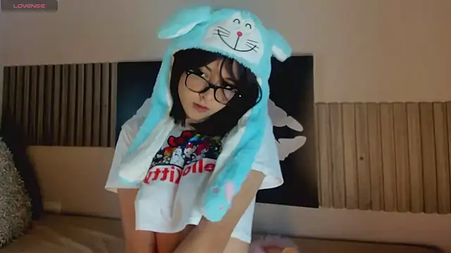 Blue Sixx online show from September 19, 2025, 10:25 pm