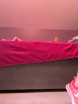 Snapshot of emmaglam-903 chatting on February 8, 2026, 8:12 am emmaglam-903 online show from February 8, 2026, 8:12 am