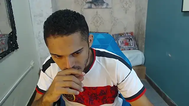 Derek Storm  online show from November 23, 2025, 12:37 pm