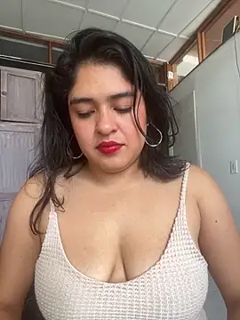 Snapshot of EmilyNoir1 chatting on May 20, 2026, 7:00 pm EmilyNoir1 online show from May 20, 2026, 7:00 pm