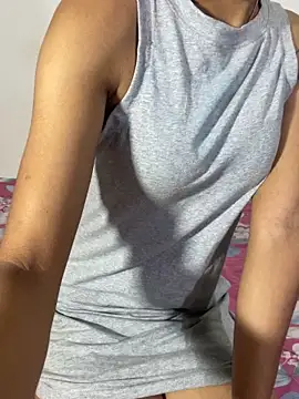 chandiqueen online show from February 7, 2026, 8:33 am