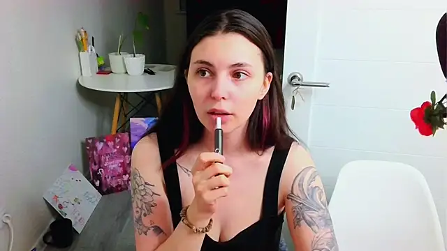 Snapshot of peachyness chatting on July 19, 2026, 11:34 pm peachyness online show from July 19, 2026, 11:34 pm