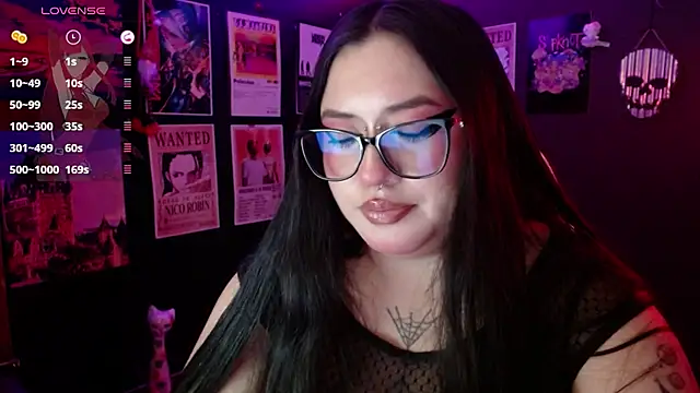 Snapshot of Ravendark_ chatting on July 28, 2026, 8:52 pm Ravendark online show from July 28, 2026, 8:52 pm