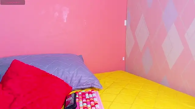 MySugarmoomy online show from November 28, 2025, 3:07 am