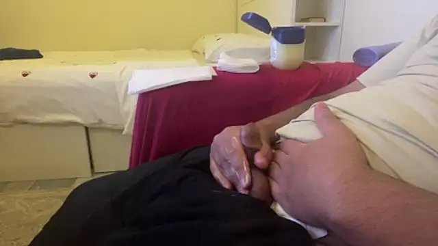 qnawafp online show from November 12, 2025, 7:07 pm