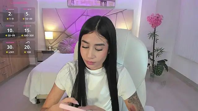 miranda crawfor online show from February 14, 2026, 4:23 am